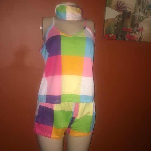 Pajama Set - Picture 1 of 5